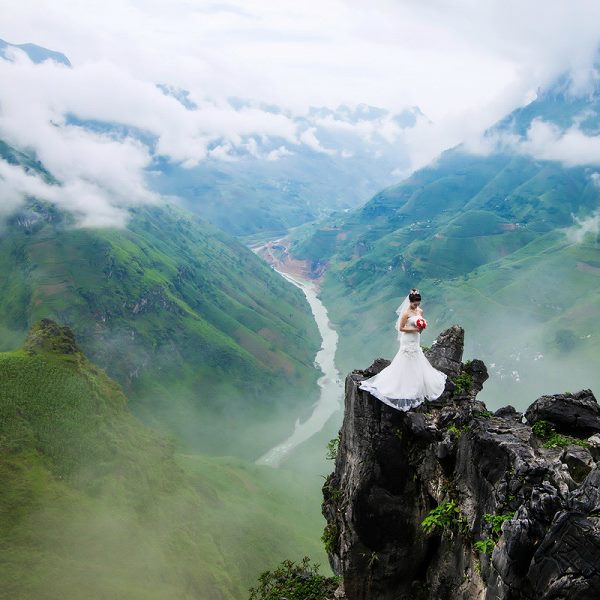 Chụp ảnh cưới ở đèo Mã Pì Lèng Hà Giang