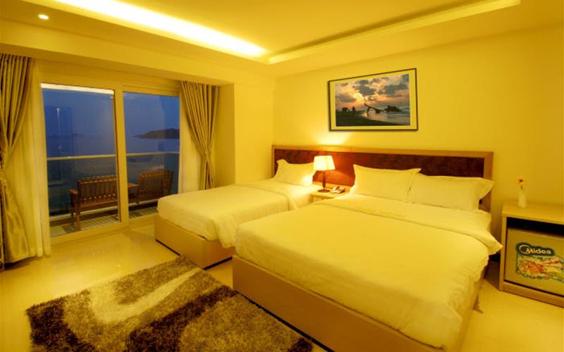 Phòng Deluxe khách sạn Ruby Nha Trang