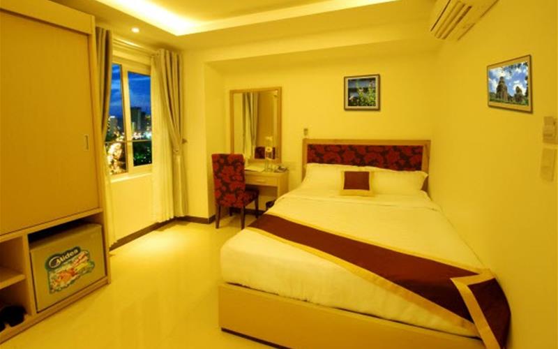 Phòng Suite khách sanj Ruby Nha Trang