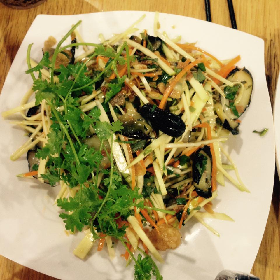 Gỏi xoài ốc giác - món ăn không thể không thưởng thức khi đến Phú Quốc