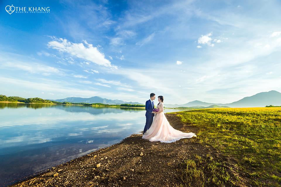 Chụp ảnh cưới ở hồ Suối Hai Ba Vì
