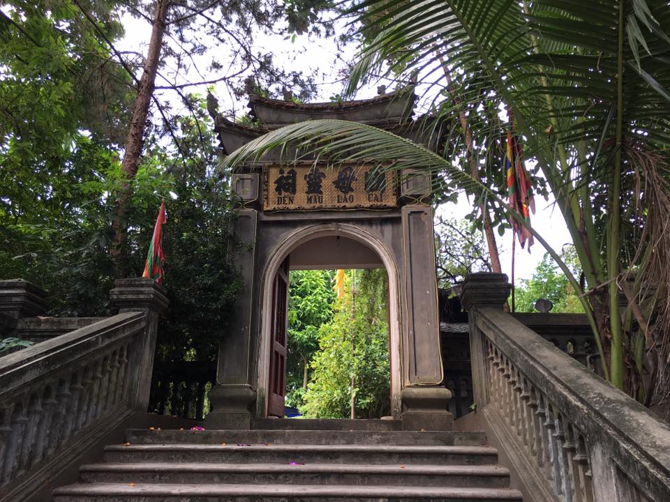 Đền Mẫu Lào Cai
