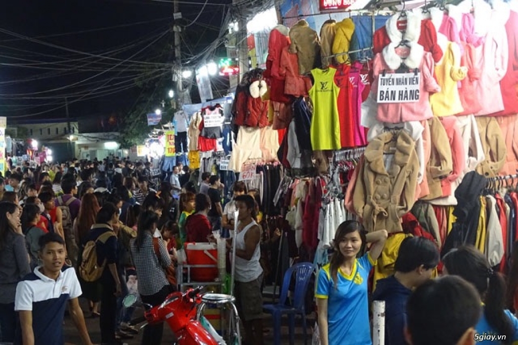 Chợ Cây Gõ Sài Gòn