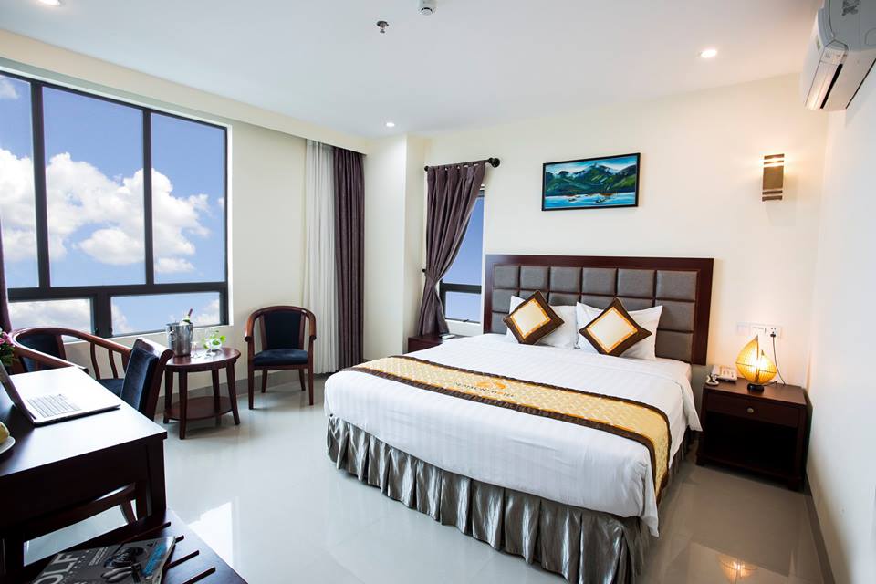 Phòng khách sạn Sea Front Đà Nẵng